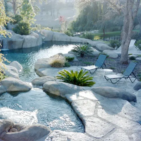 Faux Rock work on a Swimming Pool